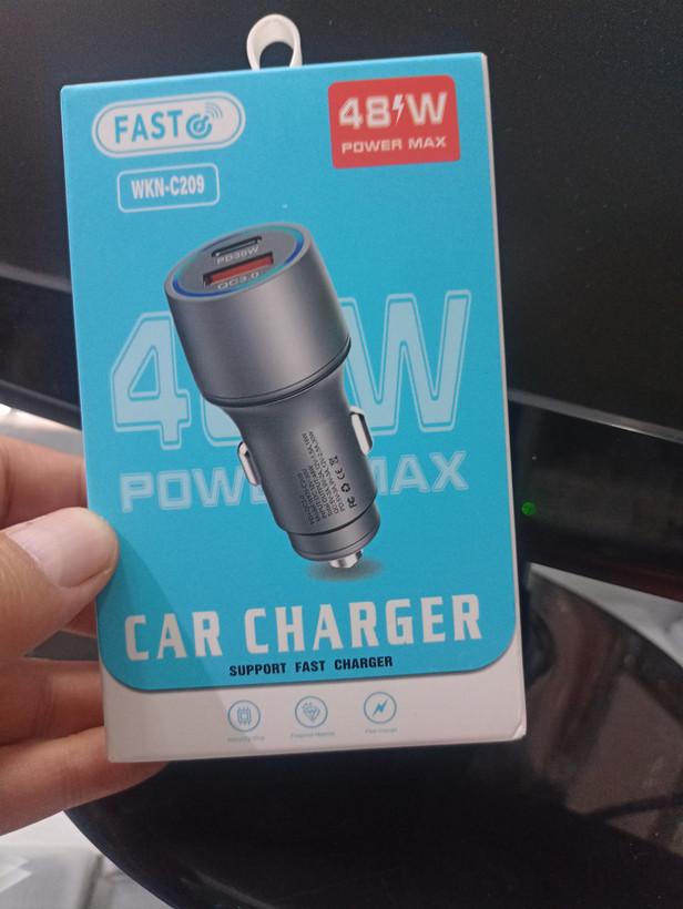 شارژر فندکی Fast 48w مدل WKN_C209